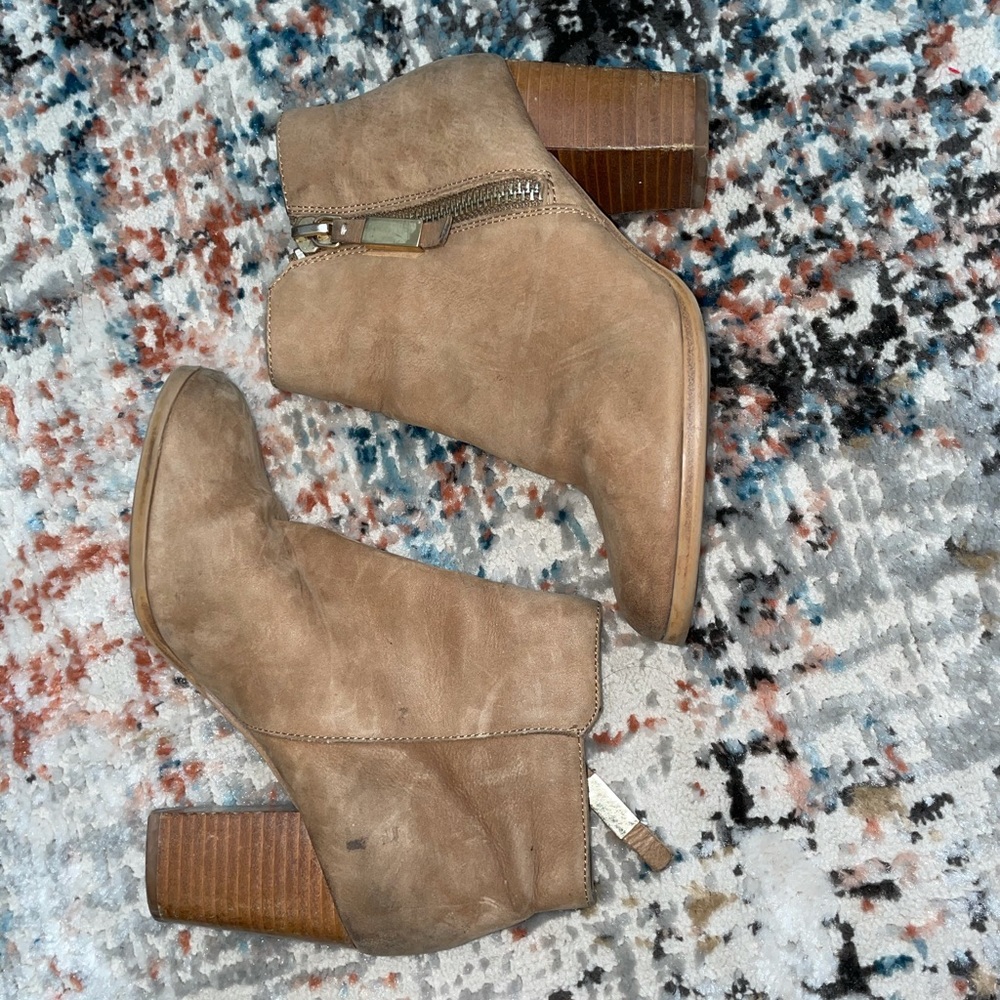 Aldo beige booties